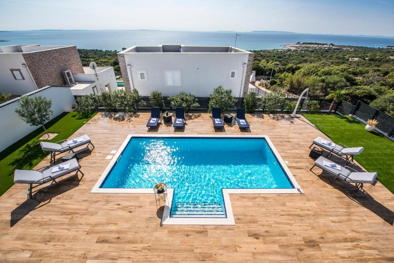 Villas Royal II With Private Pool Novalja Luaran gambar